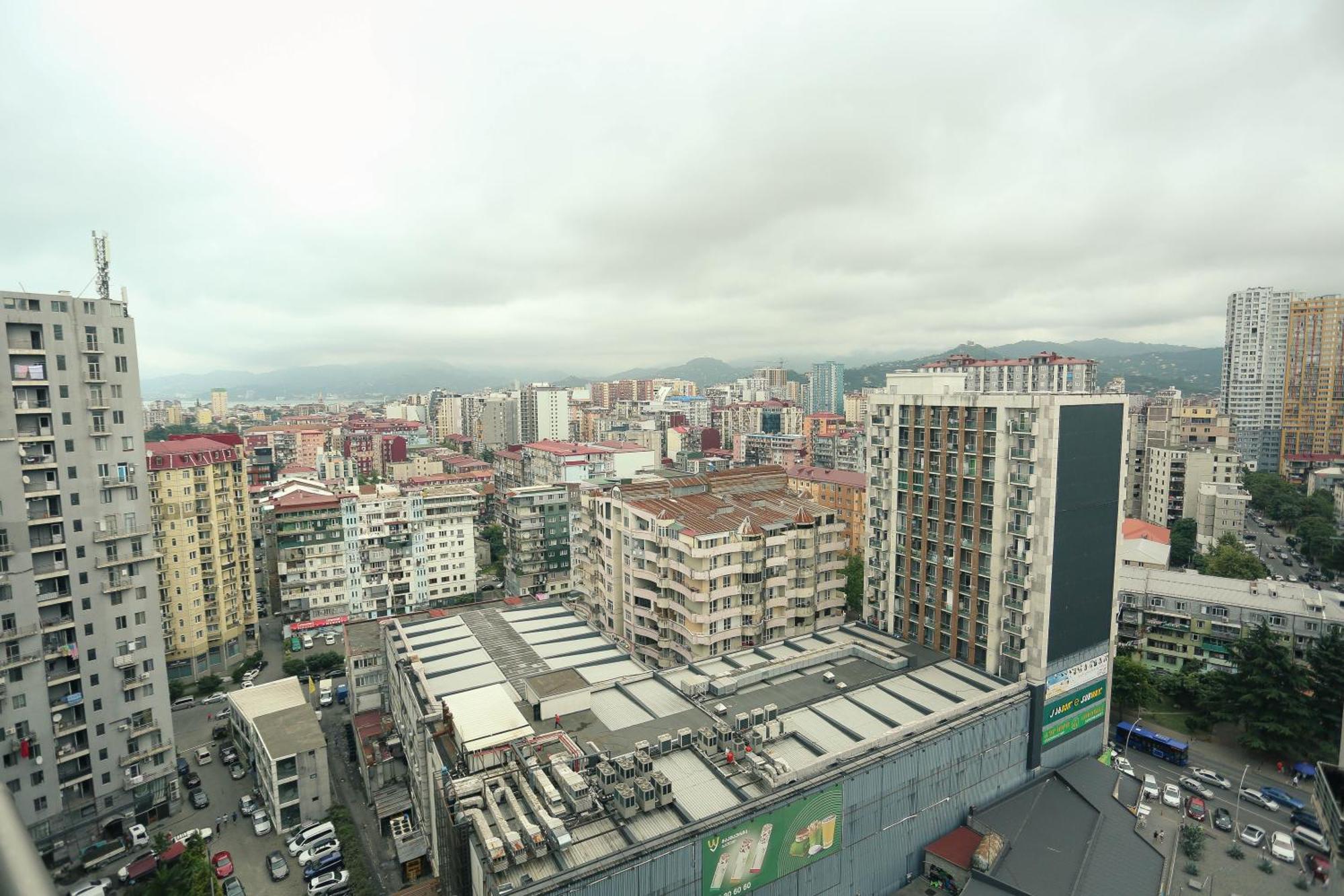 Royal Medis Hotel Batumi Exterior foto